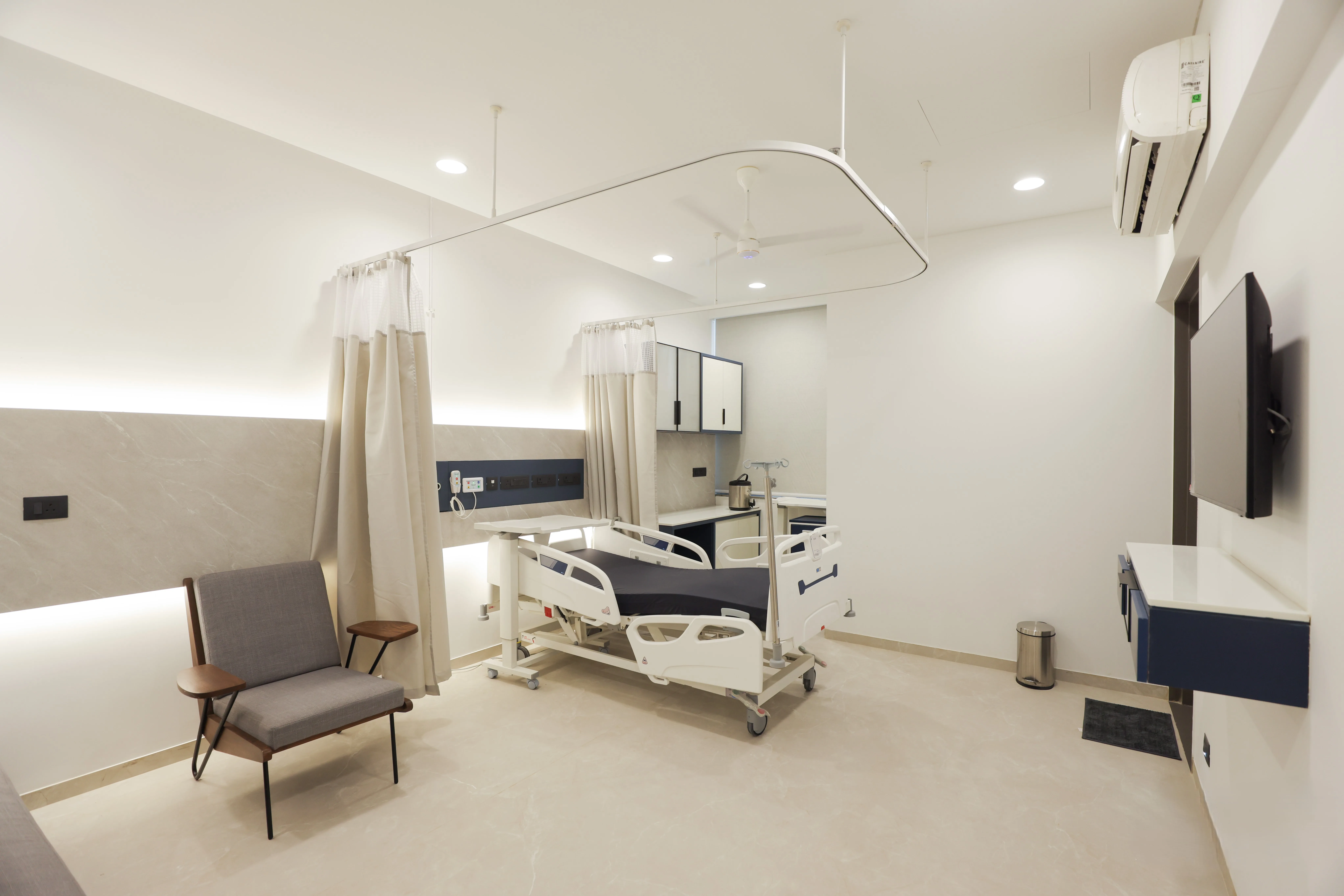 Suite Room - Photo 3
